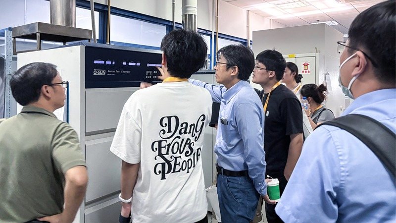 汽車材料耐候老化與光照測試技術(shù)培訓(xùn)現(xiàn)場照片6